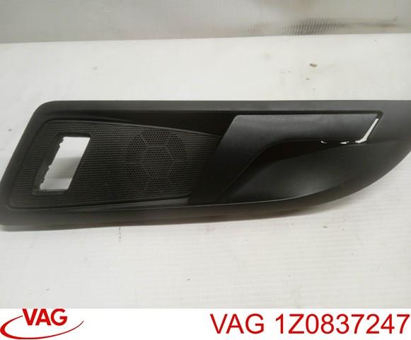 Maçaneta interna dianteira/traseira da porta esquerda 1Z0837247 VAG