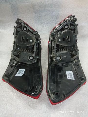 Compre 9817301180 Peugeot/Citroen Lanterna traseira esquerda
