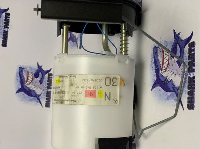 Módulo de bomba de combustível com sensor do nível de combustível 6385420604 Mercedes