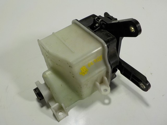 PAF115351 Mazda Tanque de expansão do sistema de esfriamento