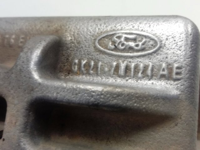 Coxim de transmissão (suporte da caixa de mudança) Ford GK217M124AE preço, a partir de 117,68 USD
