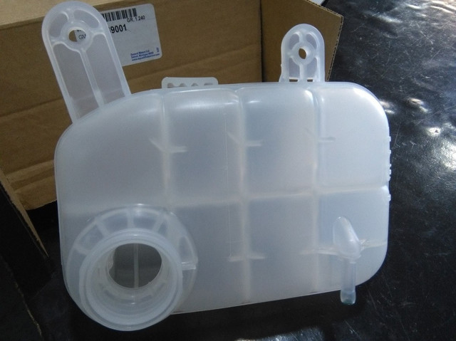 Compre 95269001 General Motors Tanque de expansão do sistema de esfriamento
