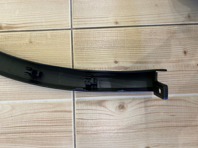Expansor (placa sobreposta) de arco do pára-lama dianteiro direito 5NN8547329B9 VAG