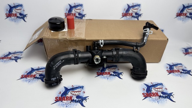 Compre LR036058 Land Rover Gargalo de enchimento do sistema de esfriamento