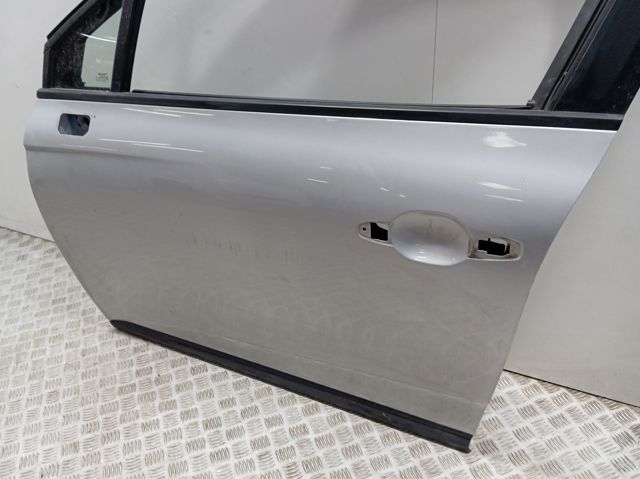 Porta dianteira esquerda Renault Clio V B7