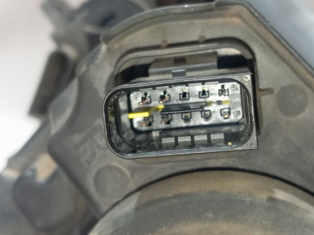 9817297880 Peugeot/Citroen Luz direita