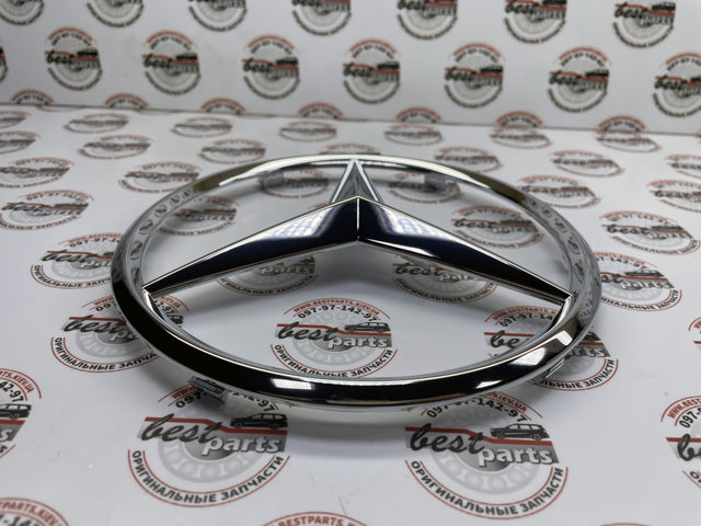 Emblema de grelha do radiador 0008176007 Mercedes