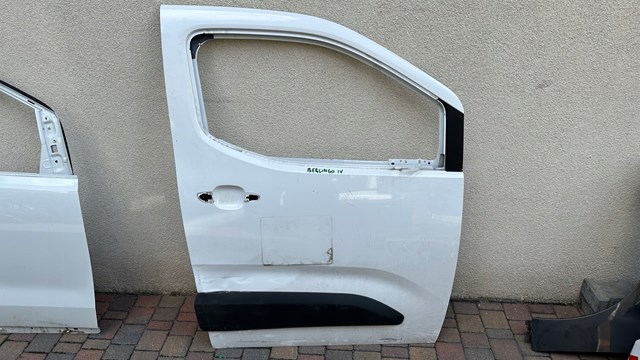 Porta dianteira direita Peugeot/Citroen 9820423180 preço, a partir de 944,92 USD