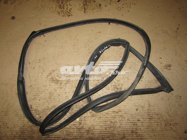Compactador da porta dianteira esquerda (na porta) Hyundai/Kia 821302H000 preço, a partir de 94,70 USD