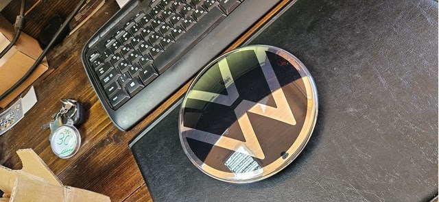 Emblema de grelha do radiador VAG 5NA853601KDPJ