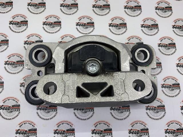 Coxim de transmissão (suporte da caixa de mudança) LR024738 Land Rover
