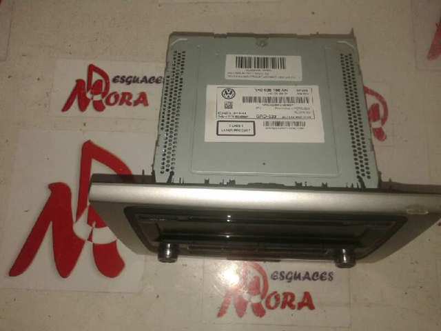 Aparelhagem de som (rádio AM/FM) 1K0035186AN VAG