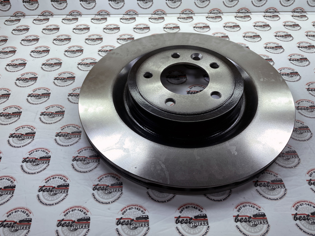 Disco do freio traseiro LR161898 Land Rover