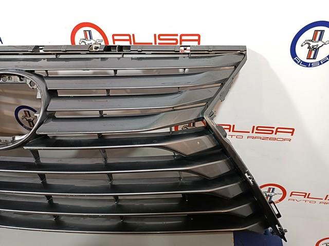 Grelha do radiador 5311148320 Toyota