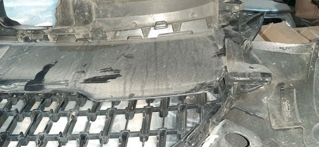 Placa sobreposta superior do painel dianteiro (de suporte do radiador) 9838455280 Peugeot/Citroen