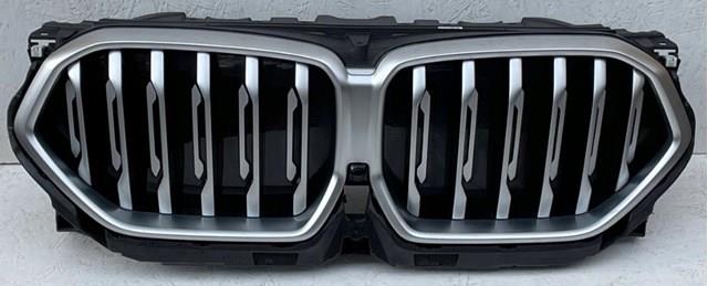 9447386 BMW Perciana do radiador de esfriamento