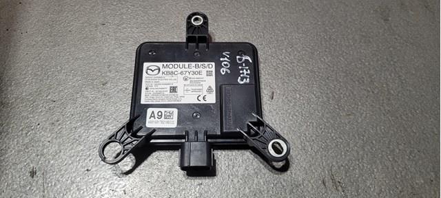 KB8C67Y30E Mazda Sensor traseiro de controlo da zona morta