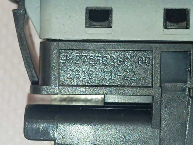 Botão de acionamento do fecho de tampa de porta-malas (de 3ª/5ª porta (de tampa de alcapão) Peugeot/Citroen 9827560380 preço, a partir de 29,15 USD