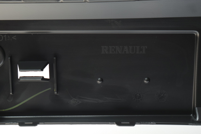 620222140R Renault (RVI) Pára-choque dianteiro