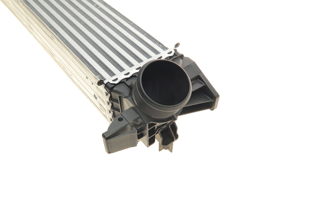 Compre 1382428080 Fiat/Alfa/Lancia Radiador de intercooler