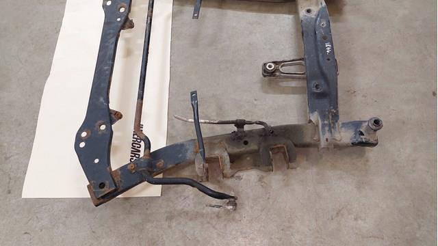 Viga de suspensão dianteira (plataforma veicular) 544015812R Renault (RVI)