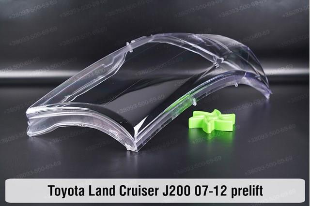 Luz direita 8113060C81 Toyota