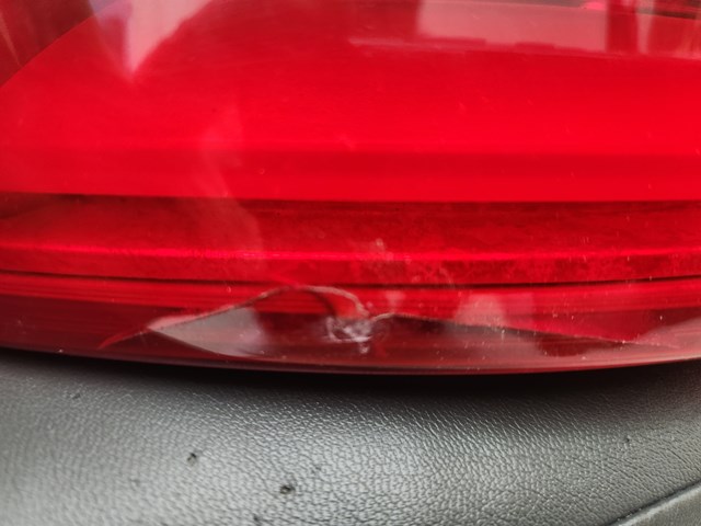 Compre 9678093880 Peugeot/Citroen Lanterna traseira direita externa