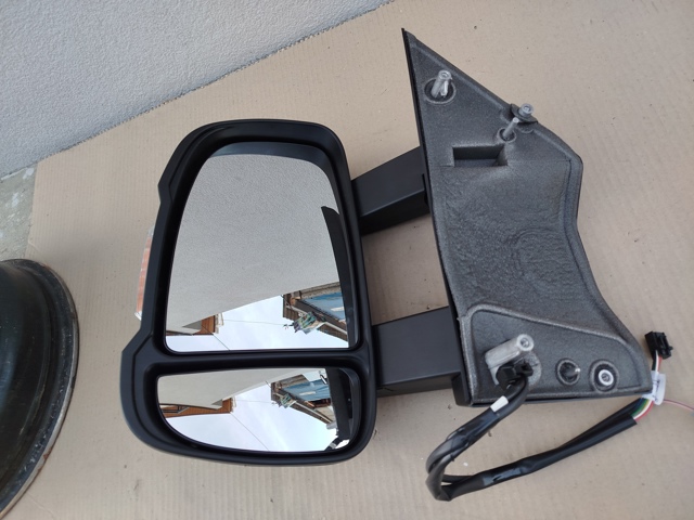 Compre 1685330080 Peugeot/Citroen Espelho de retrovisão esquerdo