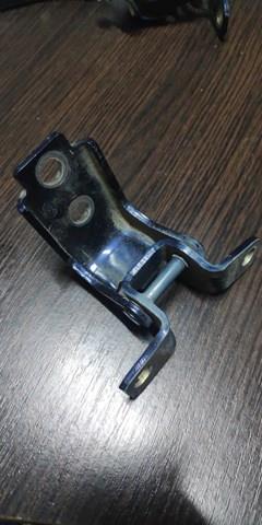 Compre KD5372240A Mazda Gozno da porta traseira direita