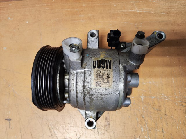 Compressor de aparelho de ar condicionado D09W61450 Mazda