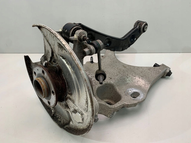 Pino moente (extremidade do eixo) traseiro esquerdo Volvo 31658319 preço, a partir de 204,31 USD