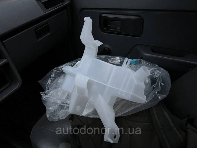 289106WK0A Nissan/Infiniti Tanque de fluido para lavador de vidro