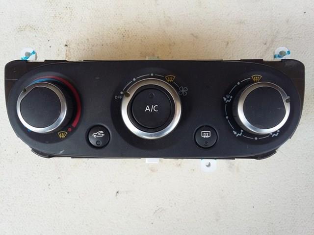  Unidade de controlo dos modos de aquecimento/condicionamento Renault Clio IV hatchback (BH) (2012 - 2021) IV