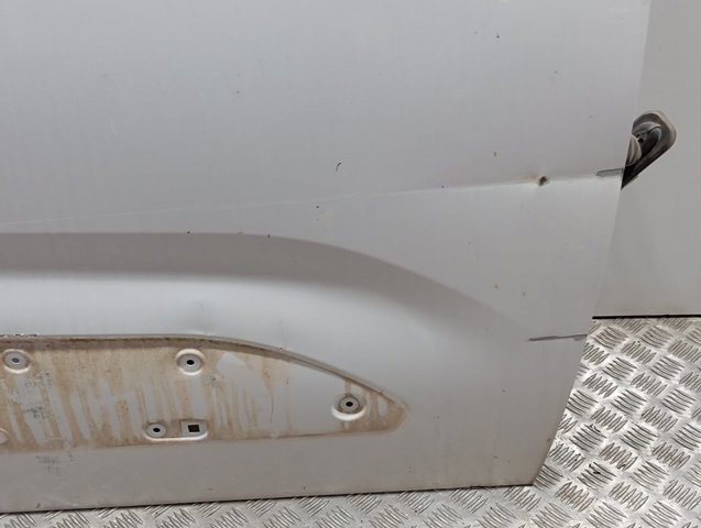 9820423180 Peugeot/Citroen Porta dianteira direita