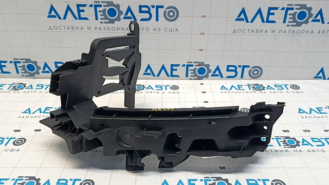 Consola (adaptador) de fixação da luz dianteira esquerda PAD43021AL Signeda