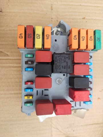 Módulo de direção (Centralina eletrônica) de motor Fiat/Alfa/Lancia 1388593080 preço, a partir de 227,25 USD