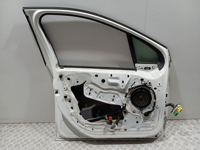 Compre 9807820780 Peugeot/Citroen Porta dianteira esquerda