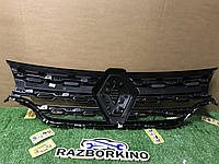 Grelha do radiador para Dacia Duster  HM
