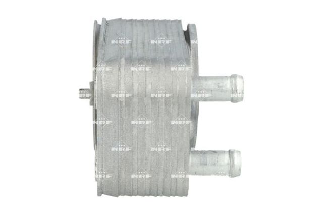 Radiador de óleo (frigorífico), debaixo de filtro NRF 31886 preço, a partir de 81,56 USD