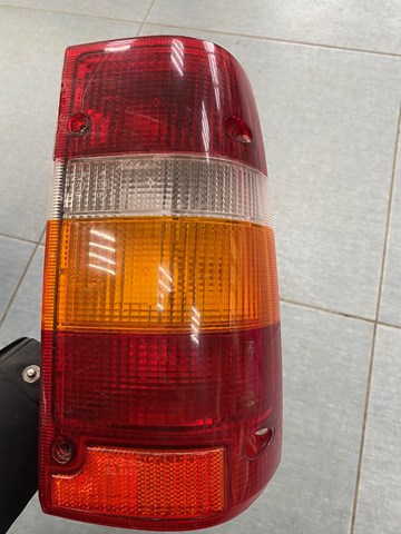 Compre Lanterna traseira direita Opel Frontera 