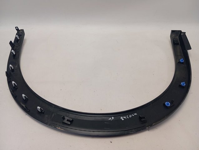 Compre 98257365XT Peugeot/Citroen Expansor direito (placa sobreposta) de arco do pára-lama traseiro