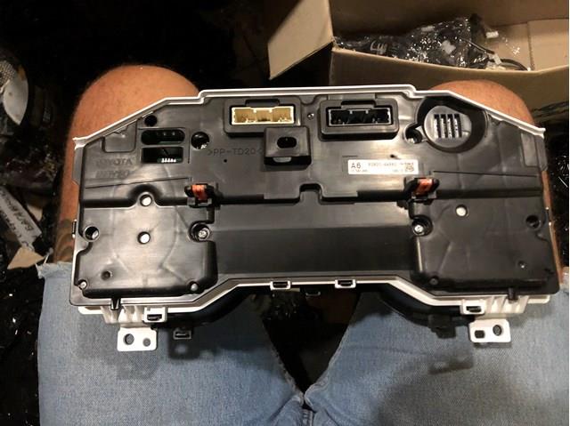 Painel de instrumentos (quadro de instrumentos) Toyota 838004A660 preço, a partir de 301,26 USD