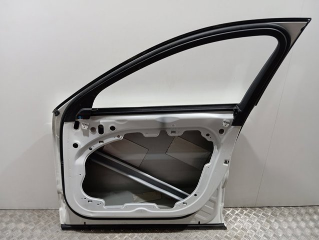 32345931 Volvo Porta dianteira direita