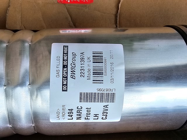 Amortecedor dianteiro esquerdo LR087095 Land Rover