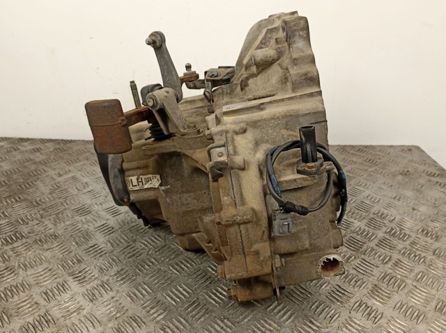 FC150 Mazda Filtro de salão