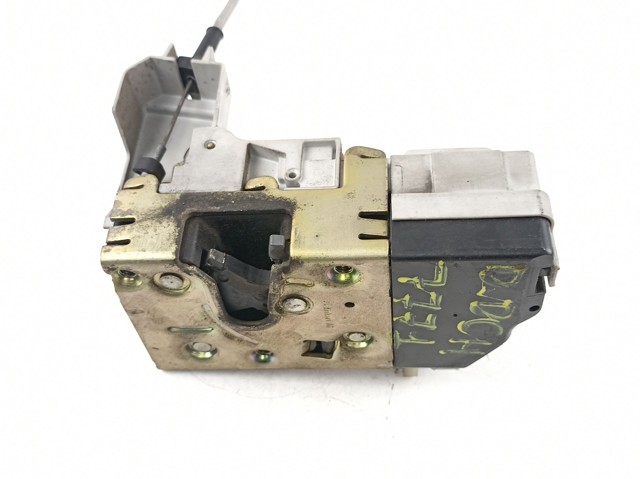 Compre 9136L2 Peugeot/Citroen Fecho da porta dianteira direita