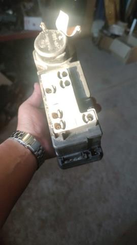 Bomba do sistema pneumático de carroçaria 2108001848 Mercedes