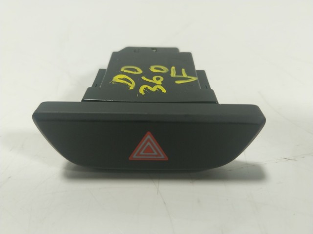 Compre 843320D220 Toyota Botão de ativação do sinal de emergência