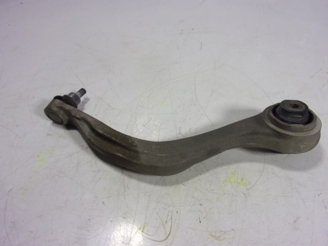 Braço oscilante inferior esquerdo de suspensão dianteira Fiat/Alfa/Lancia 50547029
