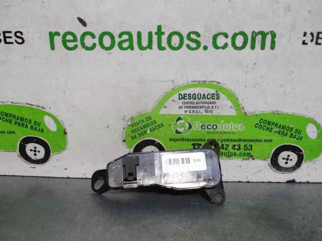  Mercedes 2118208510